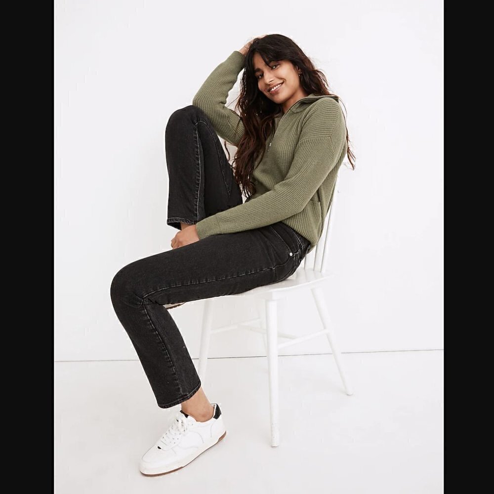 Madewell Tomboy Straight Jeans in Lunar Wash Faded Black 24"